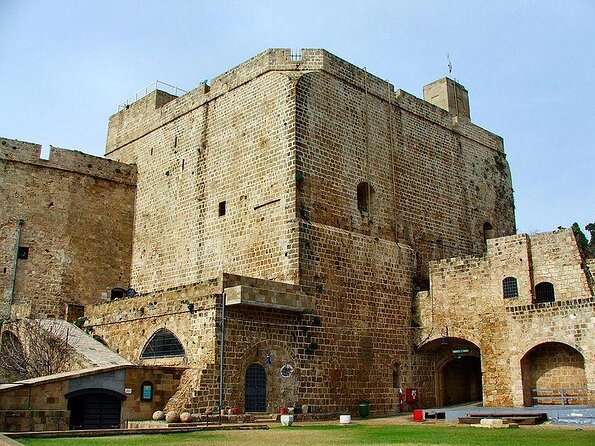 Along the Coastline:Caesarea, Haifa and Acre (Akko) - What the private vehicle changes