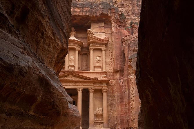 Day Tour to Petra by Bus from Tel Aviv - The return drive and another border wait
