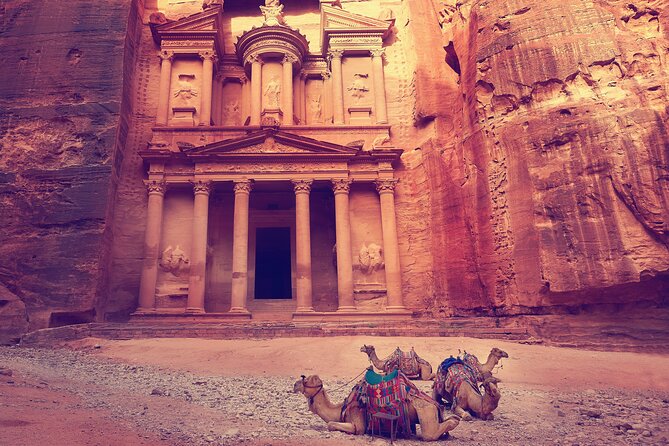 Day tour to Petra from Jerusalem - Lunch, Aqaba, and the return route