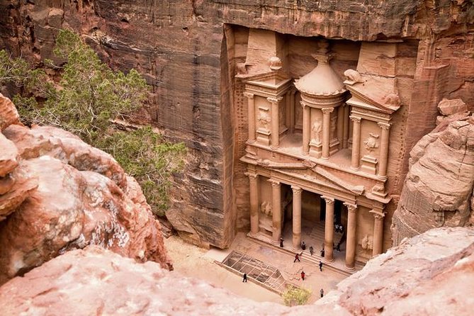 Day-Tour to the City of Petra from Tel-Aviv - The 6:45 am flight from Ben Gurion