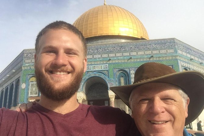Explore Jerusalem's Old City - The Western Wall and the Temple Mount setting