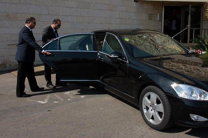 Fast Track VIP Service at TLV Ben Gurion airport in Tel Aviv, Israel - How the $469 group price works