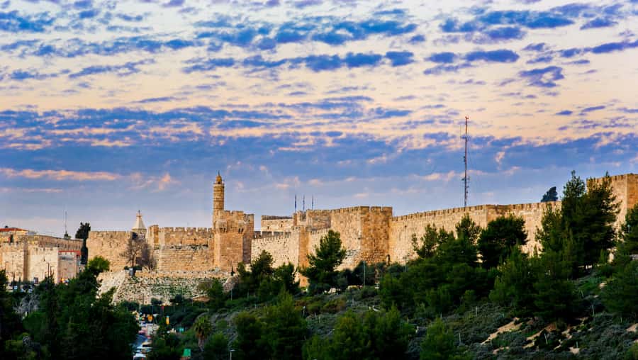 From Tel Aviv: City of David & Underground Jerusalem Tour - Leaving through the Dung Gate for the City of David