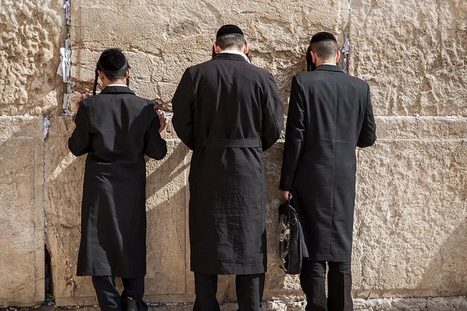 Groups and private tours to Israel and Joradn and other destinations. - Transport and meeting details