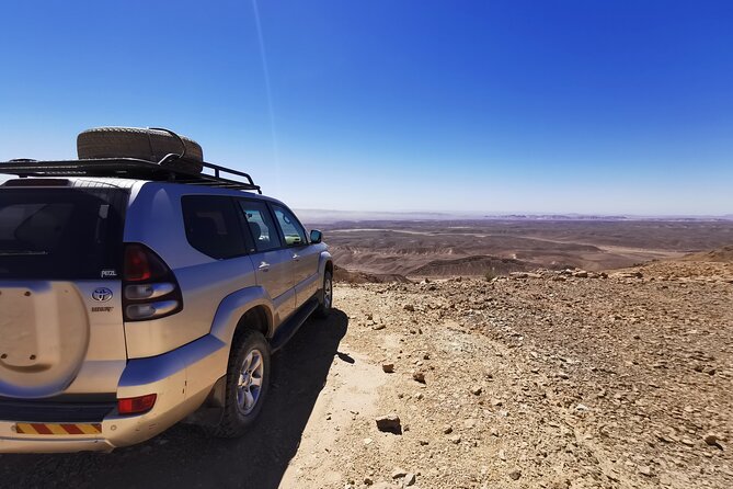 In Depth Introduction of the Ramon Crater - Timing, weather, and what to wear