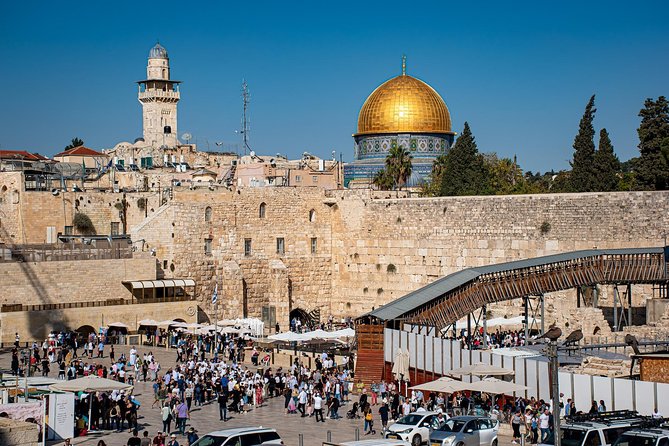 jerusalem classic tour - Walking the Via Dolorosa for about an hour