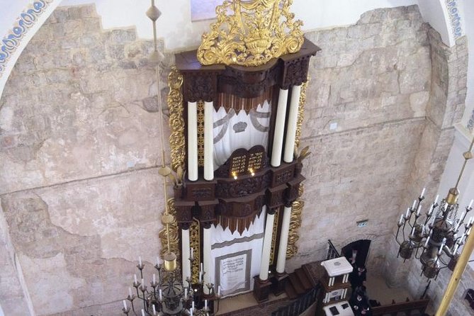Jerusalem Heritage Private Tour - The Jewish Quarter and the rebuilt Hurva Synagogue