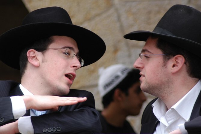 Jerusalem Heritage Private Tour - Two hours at Yad Vashem