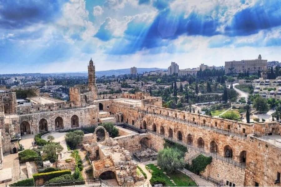 Jerusalem : Must-See Attractions Private Walking Tour - Starting near the Christian Quarter