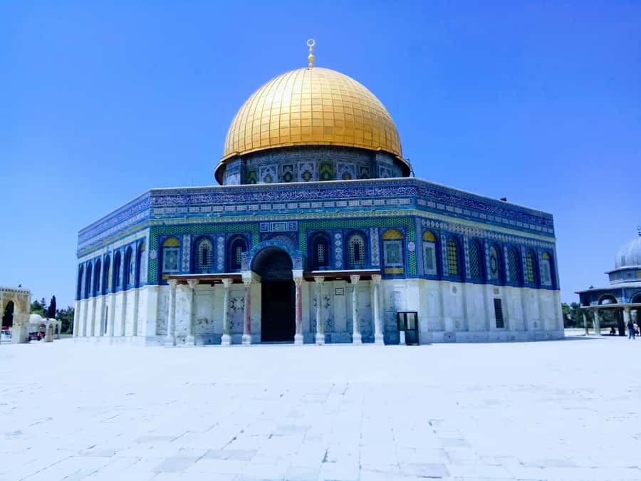 Jerusalem: Old City Private Walking Tour of Religious Sites - Should you book this Jerusalem Old City tour?