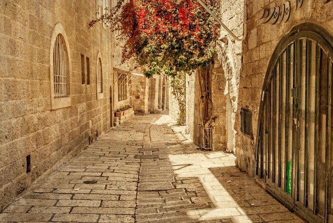 JERUSALEM private tour with ELAD VAZANA - Life in Israel & Palestine Then & Now - Key points to know before you book