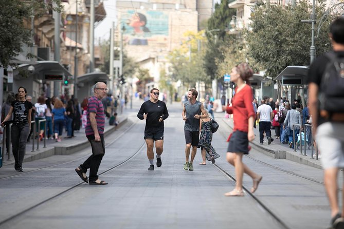 Jerusalem Running Tour-Experience the unique vibes of Jerusalem in your sneakers - Running Jerusalem instead of simply sightseeing