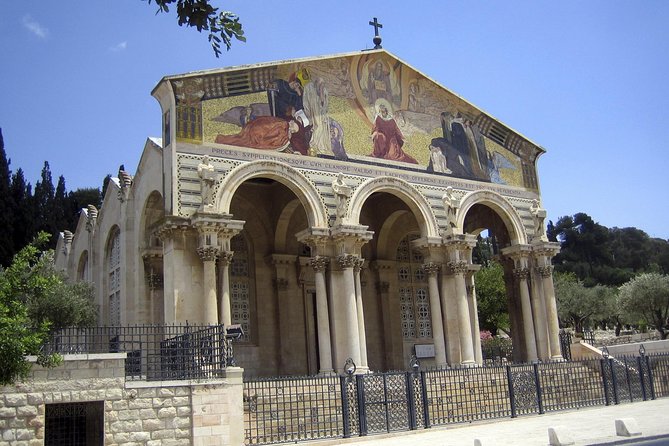 Old and New Jerusalem Full-Day Tour - The Muslim Quarter and Old City bazaar