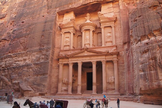 Petra 1-Day Tour from Eilat + FREE Traditional Lunch - What the $215 Petra tour actually gives you
