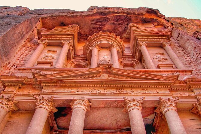 Petra 1-Day Tour from Tel Aviv with FREE Authentic Lunch - Who will get the most from this Petra tour