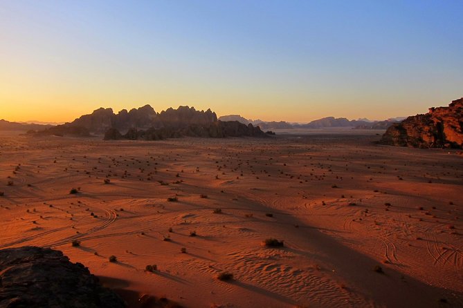 Petra & Wadi Rum 3 Days 2 Tour Nights from Eilat border - Crossing from Eilat to Aqaba