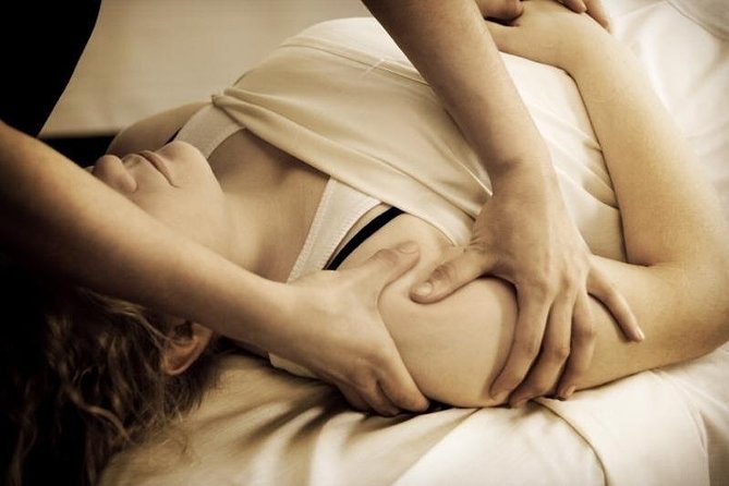 Private Couple Massage workshop - Learning through touch, not just watching
