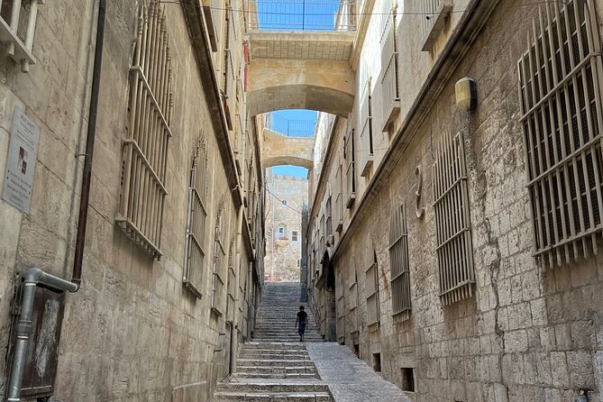 Private Guided Tour in old city Jerusalem - Food, conversation, and the value of a private guide