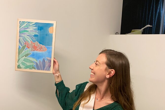 Private Silk Wall Hanging Painting Workshop in Jerusalem - How the Silk Painting Technique Works