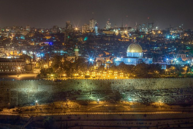 Private Tour Jerusalem Old City - Entering through Jaffa Gate and the Tower of David