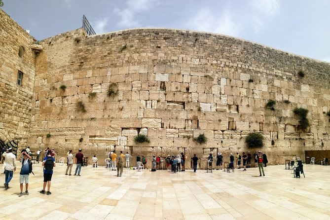 Private Tour: Old City of Jerusalem Christianity Tour - Walking every station of the Via Dolorosa