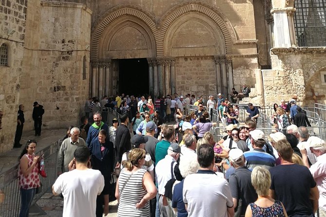 Private Tour: Old City of Jerusalem Christianity Tour - The Western Wall and the meaning of the Temple Mount