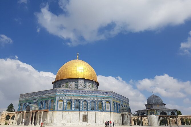 Private Walking Tour in the Old City of Jerusalem - Jewish Quarter, Cardo, and Hurva Synagogue