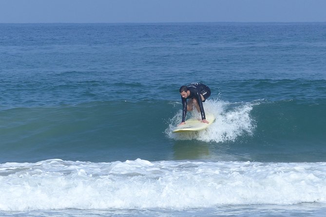Professional Surfing lessons in the heart of Tel Aviv - Price, timing, and cancellation advice