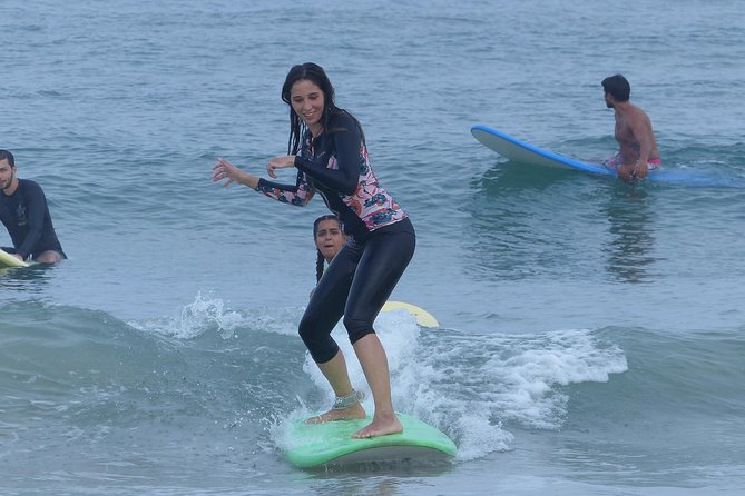 Professional Surfing lessons in the heart of Tel Aviv - Learning the pop-up before entering the water