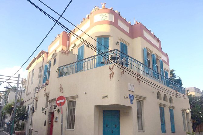 Running Tour - Tel Aviv Highlights 10KM - White City streets and the first days of Israel