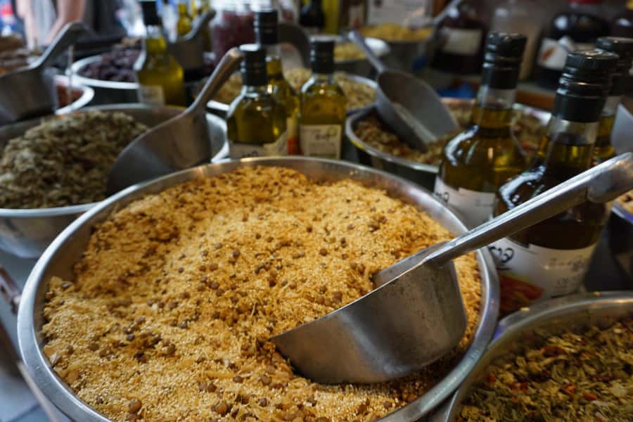 Tel Aviv: 2-Hour Carmel Market Tour in English with Lunch - Stories that put the food in context