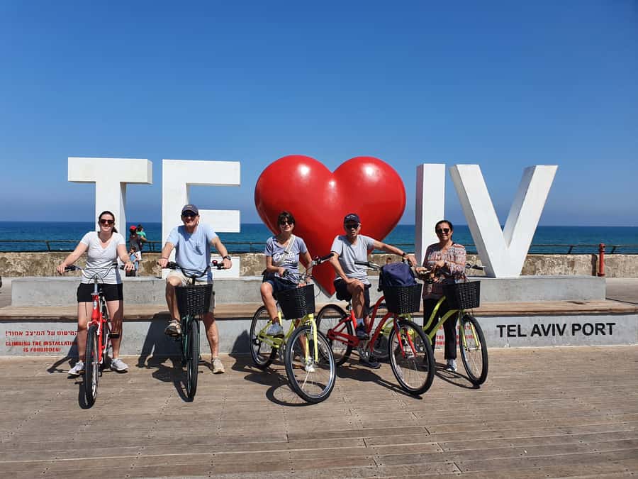 Tel Aviv 3-Hour Easy Bike Tour - The promenade, Tachana Compound, and the old train station