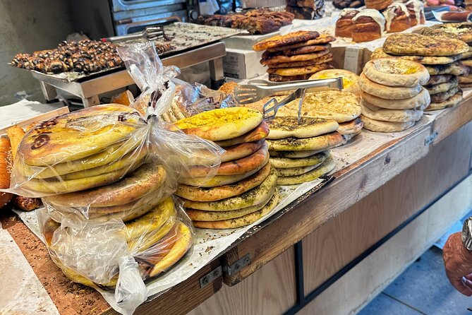 Tel Aviv: Carmel Market Food Tasting Tour “Shuk Hacarmel” - Walking conditions and what to bring