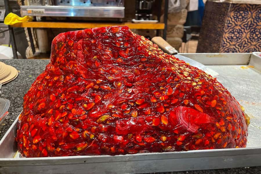 Tel Aviv: Carmel Market & Neighborhood Guided Walking Tour - A 90-minute route with room for questions