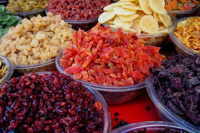 Tel Aviv Food Tour of the Carmel Market - How the group size affects the walk