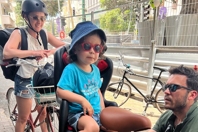 Tel Aviv & Jaffa Urban Bike Expedition - The guide style: light history and useful local advice