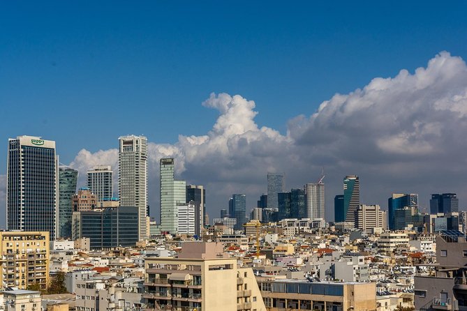 Tel Aviv Like a Local: Customized Guided Tour by Lokafy - Walking, weather, and the pace of the day