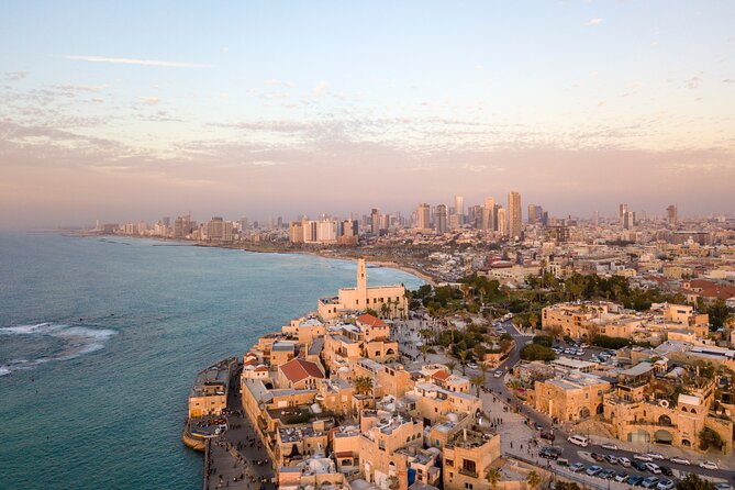 Tel Aviv Like a Local: Customized Guided Tour by Lokafy - Rothschild Boulevard for a central first look