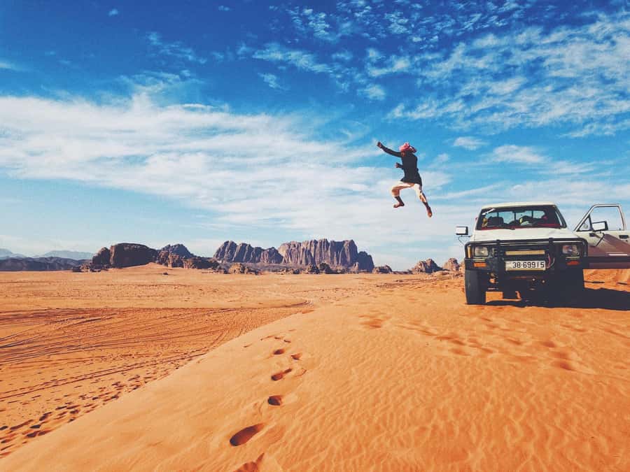 Tel Aviv: Petra & Wadi Rum 2-Day Glamping Trip with Flights - Jeep tracks through Wadi Rum