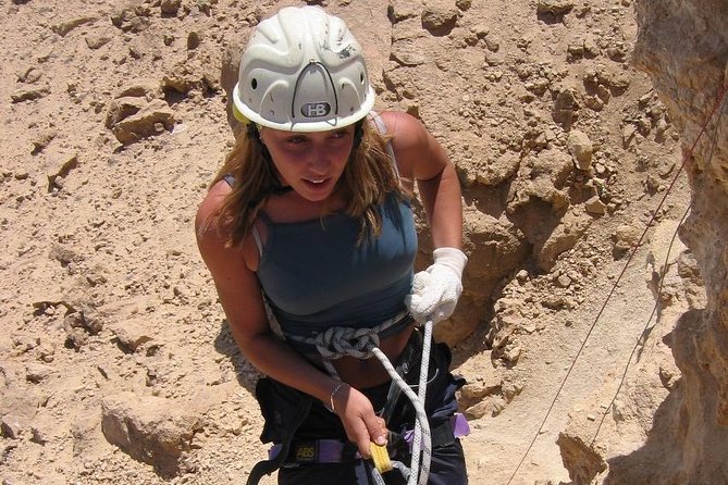 The Ramon Crater and rappelling package tour - an exciting combo tour. - Two ways to meet Ramon Crater
