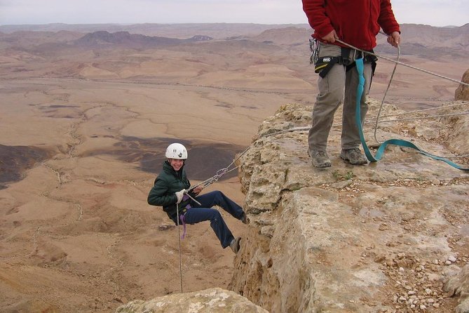 The Ramon Crater and rappelling package tour - an exciting combo tour. - Why Ramon is not really a crater